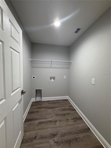 1987 LEMON DRIVE, Lake Wales, FL 33898