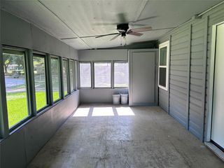 616 E Boothe Street, Cleveland, TX 77327