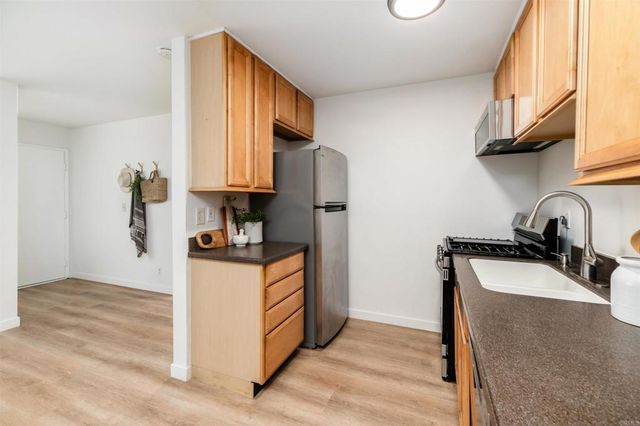 13754 Mango Drive 111, Del Mar, CA 92014