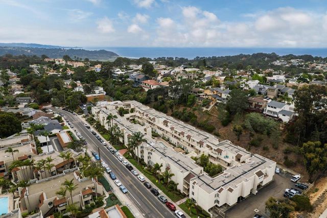 13754 Mango Drive 111, Del Mar, CA 92014