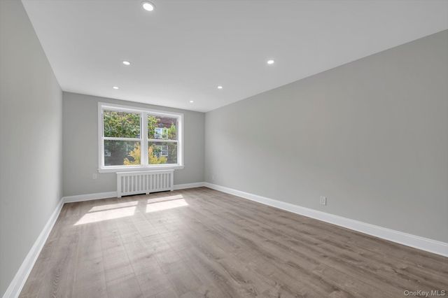 141-11 78th Rd 2-A, Flushing, NY 11367