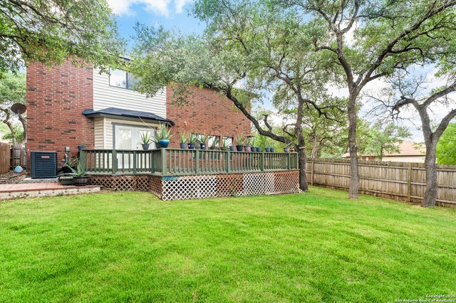 16074 walnut creek, San Antonio, TX 78247