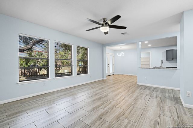 16074 walnut creek, San Antonio, TX 78247
