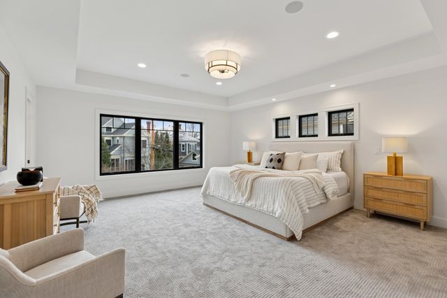 1967 Sheridan Avenue S, Minneapolis, MN 55405