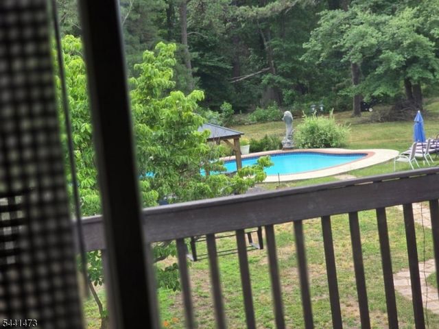 115 Oak St, Old Bridge Twp., NJ 08857