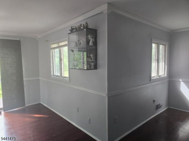 115 Oak St, Old Bridge Twp., NJ 08857