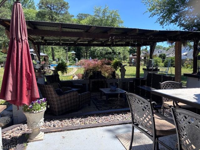115 Oak St, Old Bridge Twp., NJ 08857