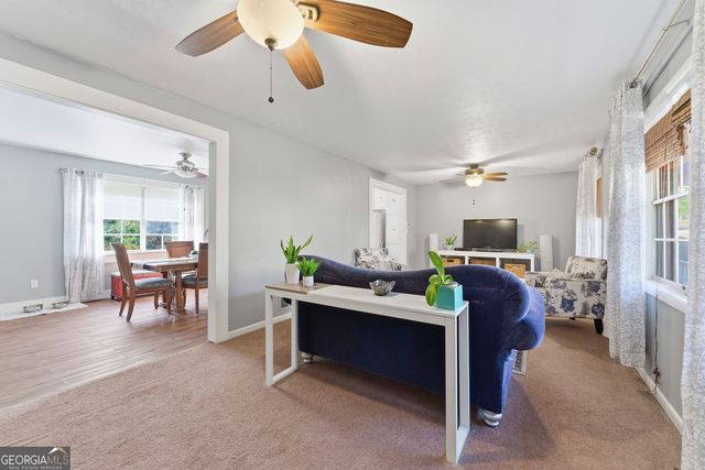 3033 Thrasher Circle, Decatur, GA 30032