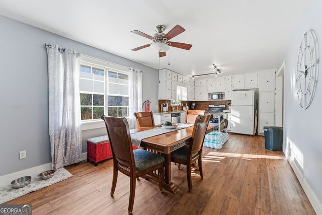 3033 Thrasher Circle, Decatur, GA 30032