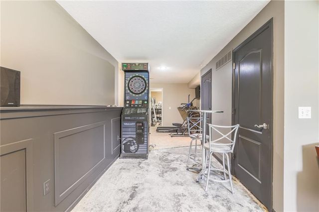 8718 Ridgeway Court, Kansas City, MO 64138