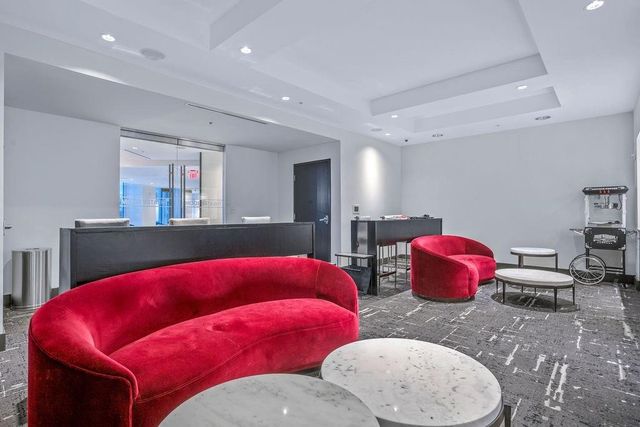 400 W Peachtree Street NW 3707, Atlanta, GA 30308