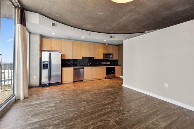 400 W Peachtree Street NW 3707, Atlanta, GA 30308