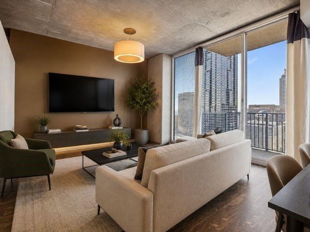 400 W Peachtree Street NW 3707, Atlanta, GA 30308