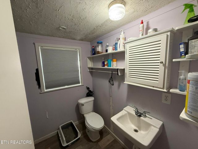 618 Dyer Rd, Madisonville, TN 37354