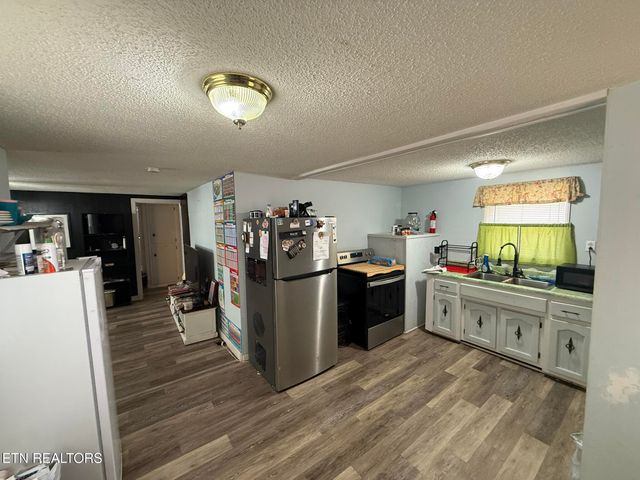 618 Dyer Rd, Madisonville, TN 37354