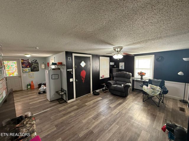 618 Dyer Rd, Madisonville, TN 37354