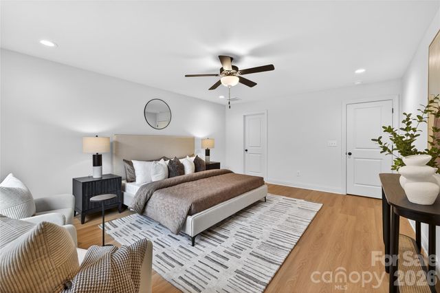 3388 Brackhill Street, Davidson, NC 28036