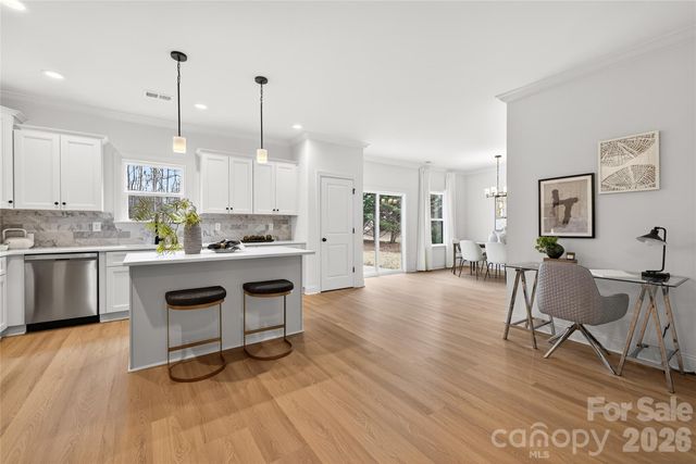 3388 Brackhill Street, Davidson, NC 28036