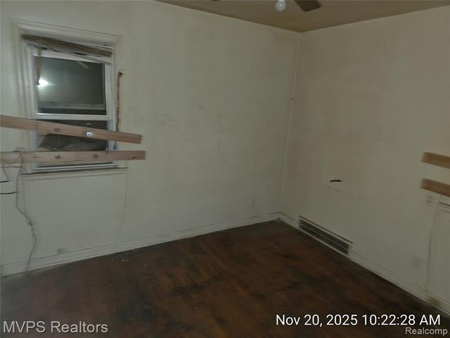 14728 Wilfred Street, Detroit, MI 48213