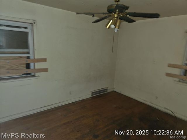 14728 Wilfred Street, Detroit, MI 48213