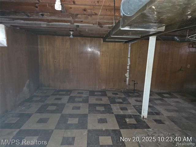 14728 Wilfred Street, Detroit, MI 48213