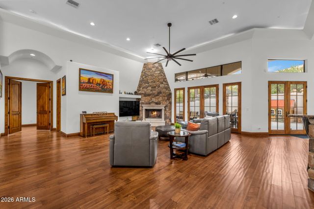 11488 E CHAMA Road, Scottsdale, AZ 85255