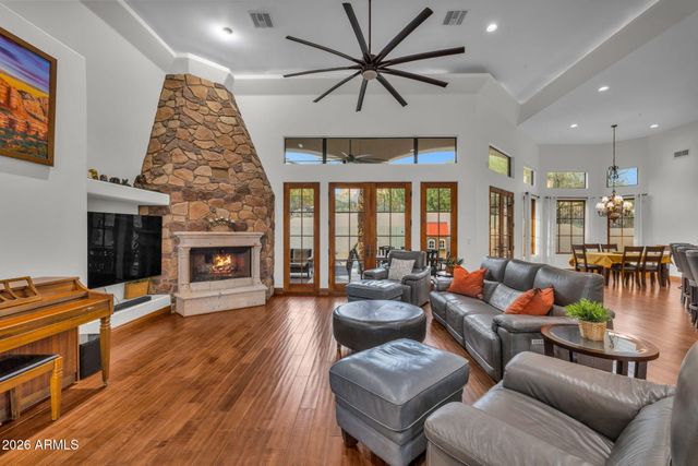 11488 E CHAMA Road, Scottsdale, AZ 85255