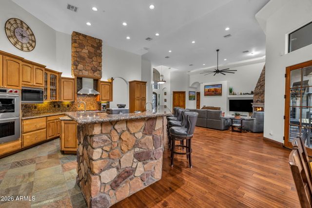 11488 E CHAMA Road, Scottsdale, AZ 85255