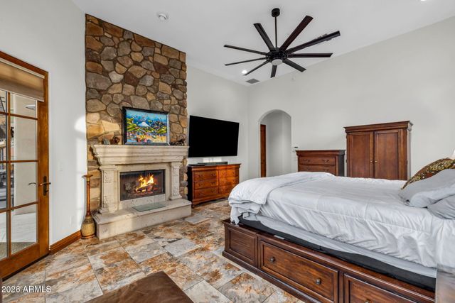 11488 E CHAMA Road, Scottsdale, AZ 85255