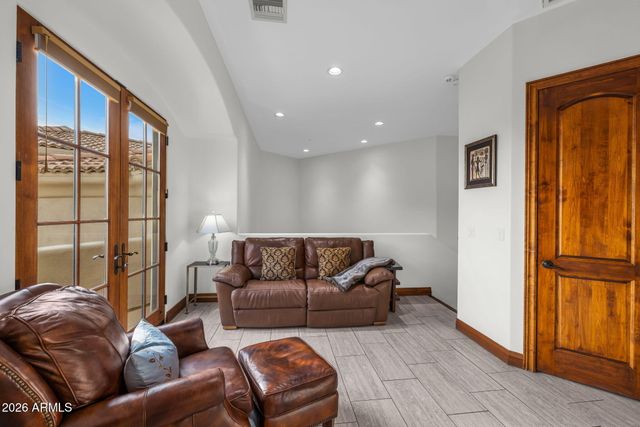 11488 E CHAMA Road, Scottsdale, AZ 85255