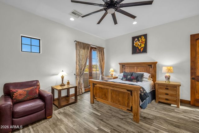 11488 E CHAMA Road, Scottsdale, AZ 85255