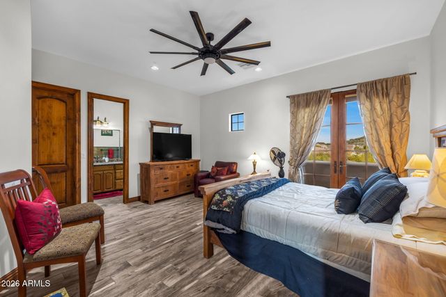 11488 E CHAMA Road, Scottsdale, AZ 85255