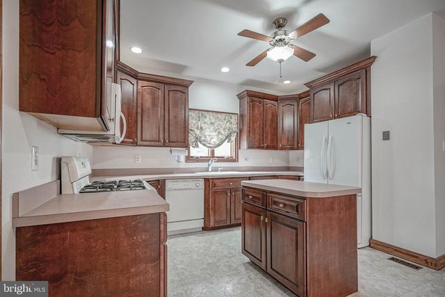 7 S CLINTON AVE, Wenonah, NJ 08090