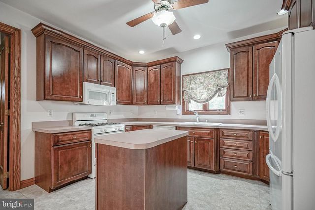 7 S CLINTON AVE, Wenonah, NJ 08090