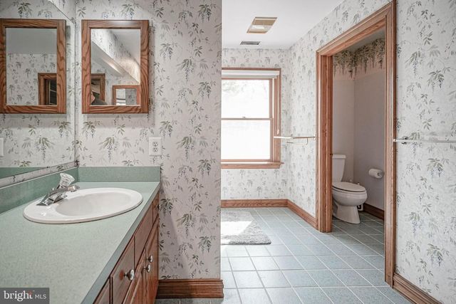 7 S CLINTON AVE, Wenonah, NJ 08090