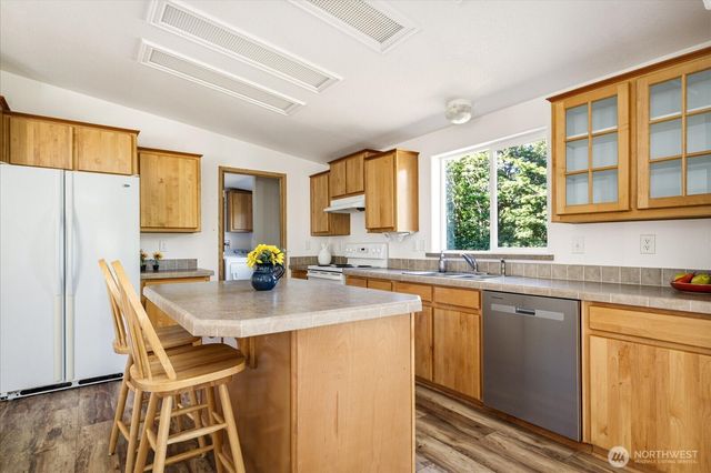 750 Race Road, Coupeville, WA 98239