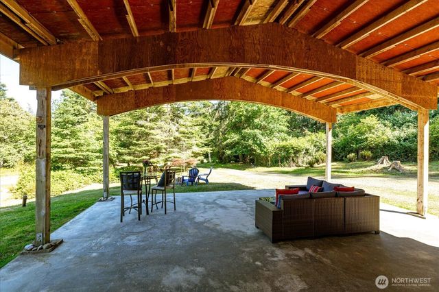 750 Race Road, Coupeville, WA 98239