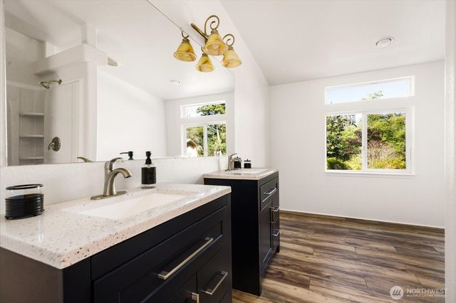 750 Race Road, Coupeville, WA 98239