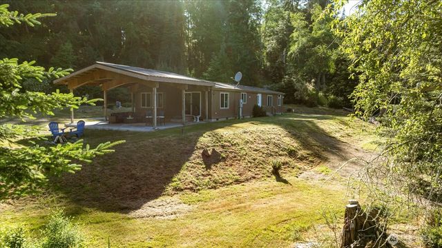 750 Race Road, Coupeville, WA 98239