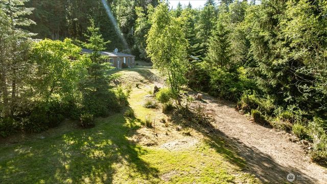 750 Race Road, Coupeville, WA 98239