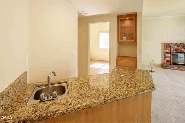 2011 Lennox Court, Oxnard, CA 93030