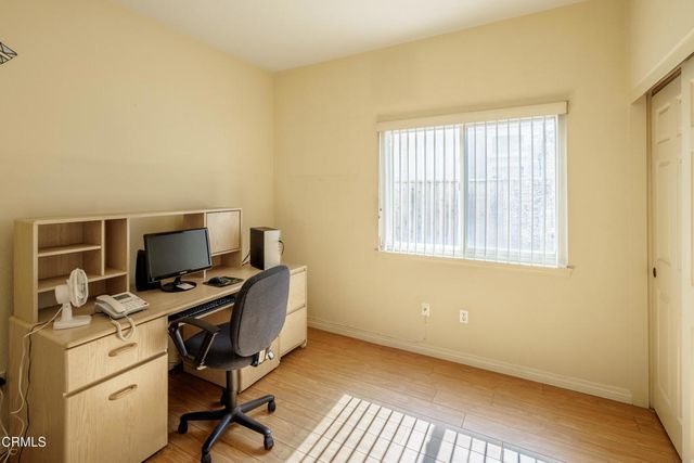 2011 Lennox Court, Oxnard, CA 93030