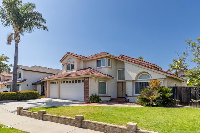 2011 Lennox Court, Oxnard, CA 93030