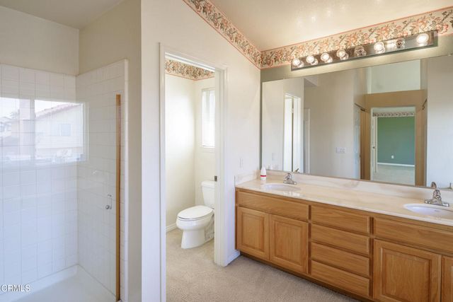 2011 Lennox Court, Oxnard, CA 93030