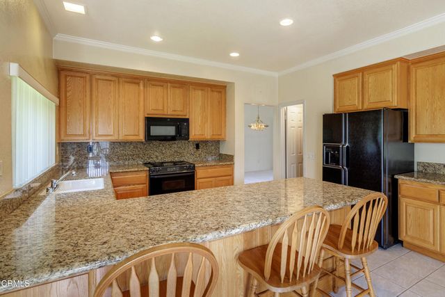 2011 Lennox Court, Oxnard, CA 93030