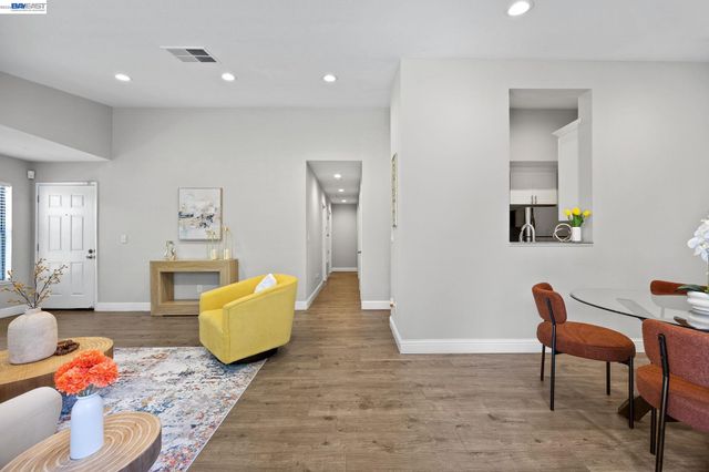 7120 Cross Creek Cir D, Dublin, CA 94568
