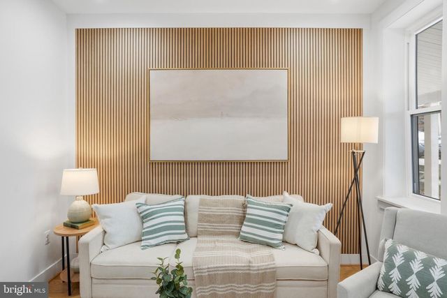 3921 ROLAND AVE, Baltimore, MD 21211