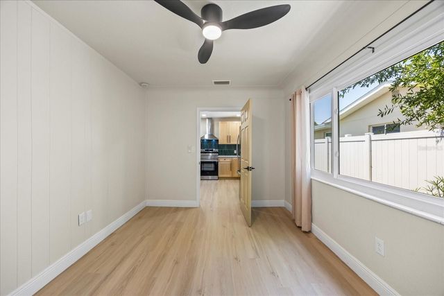 6875 11TH AVENUE N, St Petersburg, FL 33710