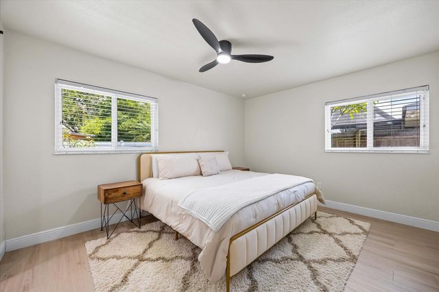 6875 11TH AVENUE N, St Petersburg, FL 33710