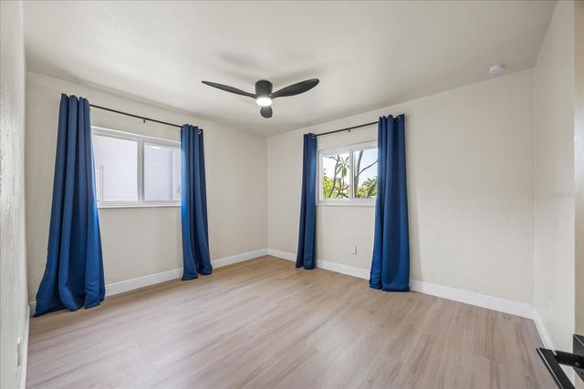 6875 11TH AVENUE N, St Petersburg, FL 33710